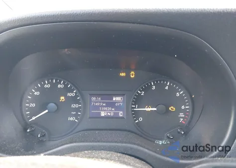 2017 Mercedes-Benz Metris из США, поврежденный, VIN WD3PG2EA2H3222972